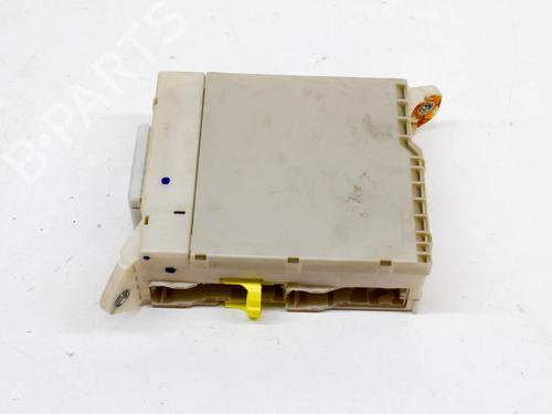Used Fuse box LEXUS GS (_L1_) 450h (GWL10_, GWL10, GWL10R) (345 hp) 9227877