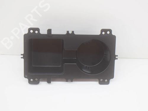Used Cup/Object holder LAND ROVER RANGE ROVER VELAR (L560) 2.0 D240 SD4 4x4 (241 hp) 8839900