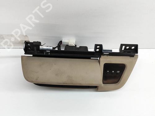 Used Ashtray TOYOTA HIACE IV Bus (__H1_, __H2_) 2.7 (RCH13, RCH23) (144 hp) 23561933