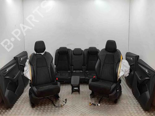 Sæde sæt SKODA KAROQ (NU7, ND7) 1.0 TSI (110 hp) 28546375