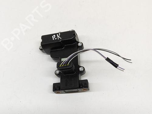 Elektronisk modul TESLA MODEL X (5YJX) P100D AWD | BP25218108M83 
