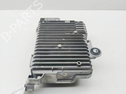 Control unit TESLA MODEL Y (5YJY) Long Range All-wheel Drive | BP38201751M11 - Image 4