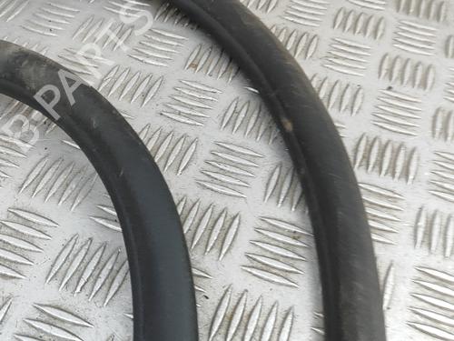 Rubber door seal PORSCHE PANAMERA (971) 2.9 4 E-Hybrid (97ABE1, 97BBE1) | BP26884739C142 