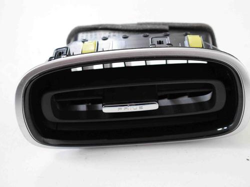 Used Air vent TOYOTA PRIUS (_W5_) 1.8 Hybrid (ZVW50_, ZVW51_) (98 hp) 30258479
