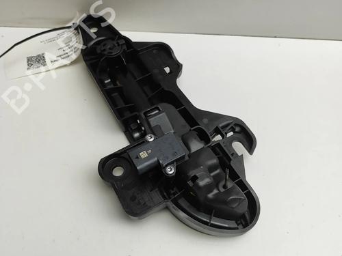 Türgriff hinten rechts außen TESLA MODEL Y (5YJY) Long Range All-wheel Drive | BP30856829C130