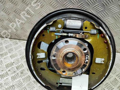 Used Left rear steering knuckle VW ID.3 (E11, E12) Pro (145 hp) 28548405