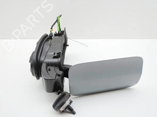 fuel-flap-bmw-3-g20-g80-g28-2018-39656510 main image