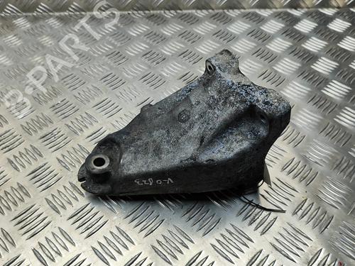 Engine mount MERCEDES-BENZ C-CLASS (W205) C 220 BlueTEC / d (205.002, 205.004) | BP28079079M89 