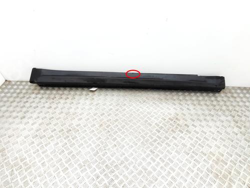 right-sideskirt-alfa-romeo-stelvio-949_-2016-36934350 main image
