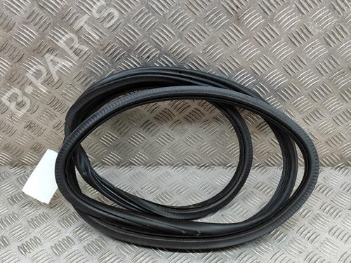 Rubber door seal PORSCHE CAYENNE (92A) 3.0 Diesel | BP16313120C142 
