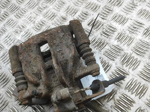Used Right front brake caliper Right front brake caliper OPEL VIVARO B Van (X82) 1.6 CDTI (05) (116 hp) 36067247 36067247