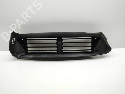 Used Grille Grille 38308004 38308004