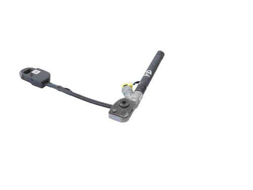 Seat buckle TESLA MODEL Y (5YJY) EV Performance All-wheel Drive | BP30268748I32 