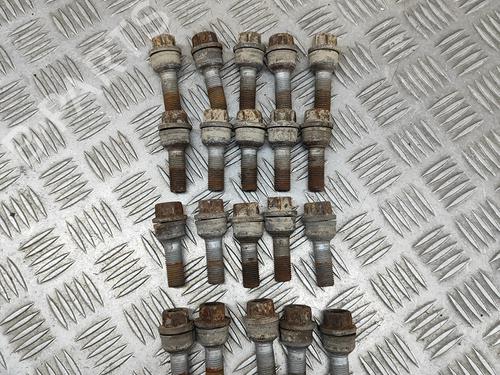 other-vw-amarok-2ha-2hb-s1b-s6b-s7a-s7b-30-tdi-4motion-wht001964a-2010-20232122 main image