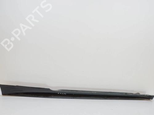 Used Right sideskirt Right sideskirt 29226940 29226940