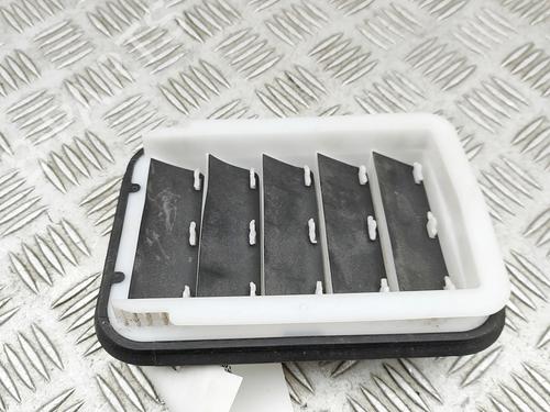 Grill Grill TOYOTA bZ4X (_EAM1_) EV (XEAM10) (204 hp) 34248904 34248904