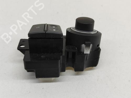 Switch NISSAN NAVARA NP300 (D40) 2.5 dCi 4WD (D40TT, D40T, D40M, D40BB) | BP21809532I30 