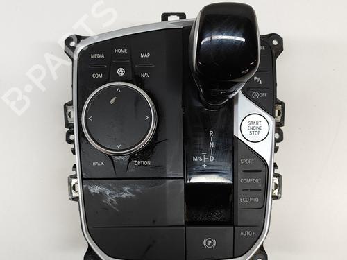 Used Gear lever BMW 1 (F40) 128 ti (265 hp) 27765201