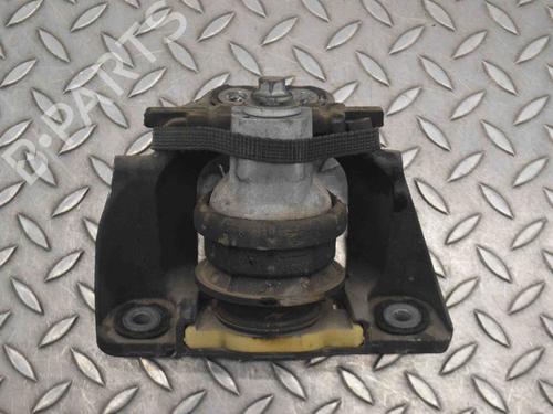 Used Engine mount VOLVO S90 II (234) D5 AWD (235 hp) 30284163