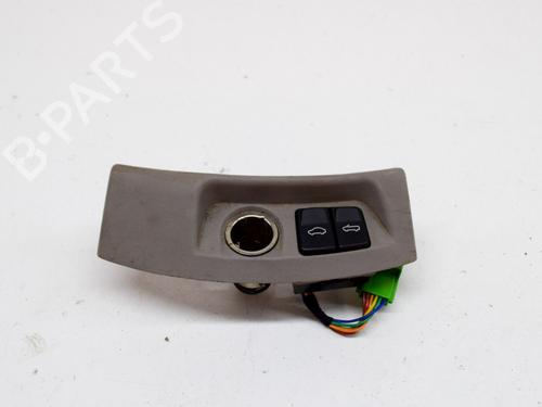 Used Switch VOLVO C70 II Convertible (542) D5 (180 hp) 14636457