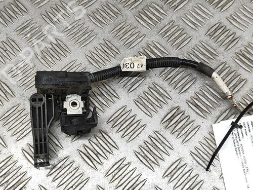 Used Cable TOYOTA AURIS (_E18_) 1.8 Hybrid (ZWE186_, ZWE186R) (136 hp) 23561738