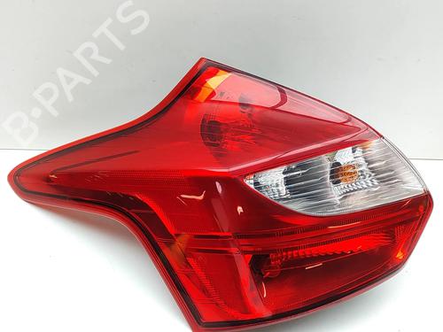 Used Left taillight FORD FOCUS III 1.0 EcoBoost (125 hp) 30108838
