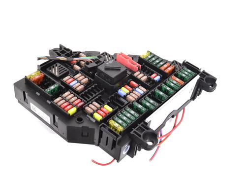 Used Fuse box Fuse box BMW 5 Gran Turismo (F07) 530 d (245 hp) 33348245 33348245