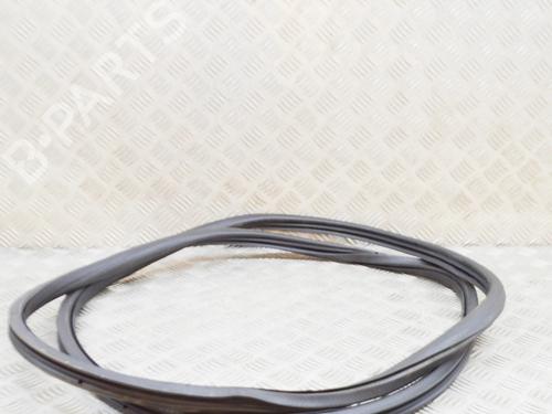 Used Rubber door seal PORSCHE CAYENNE (92A) 3.0 Diesel (262 hp) 15481048