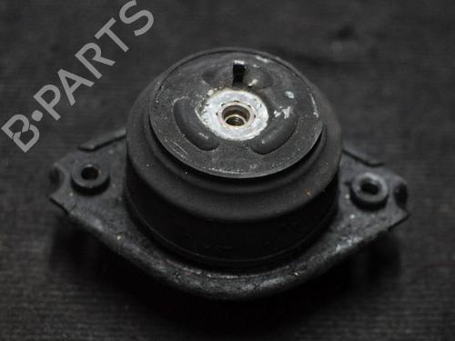 Used Engine mount MERCEDES-BENZ M-CLASS (W164) ML 320 CDI 4-matic (164.122) (224 hp) 6723317
