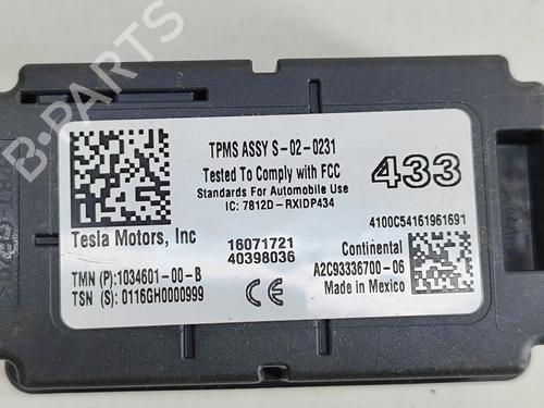 Electronic module TESLA MODEL X (5YJX) 90D AWD | BP20675770M83