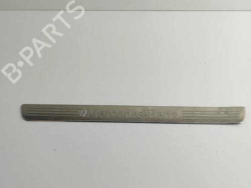 Used Step MERCEDES-BENZ A-CLASS (W176) A 180 (176.042) (122 hp) 25218000