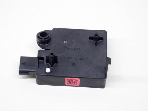 Elektronisk modul TESLA MODEL 3 (5YJ3) EV AWD (351 hp) 27752803