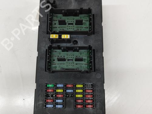 Used Fuse box JEEP GRAND CHEROKEE III (WH, WK) 3.0 CRD 4x4 (218 hp) 28154258