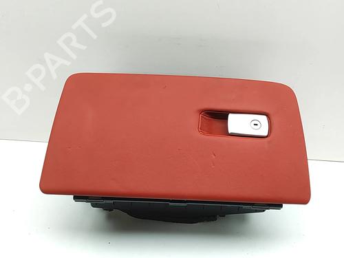 Handskerum Handskerum BMW X6 (G06, F96) M (600 hp) 33393617 33393617