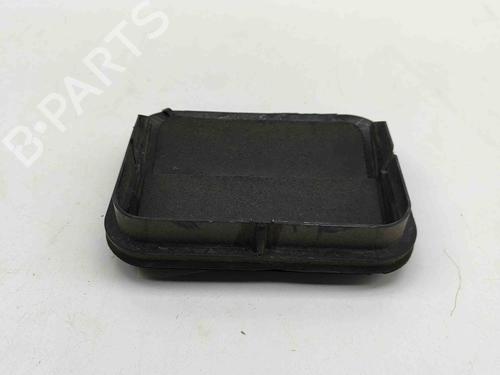 Used Grille TESLA MODEL X (5YJX) P100D AWD (772 hp) 28435578