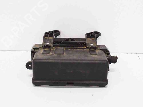 Used Fuse box VOLVO V40 Hatchback (525) D2 (114 hp) 6744789