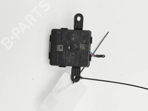 Module électronique Module électronique AUDI A3 Sportback (8YA, 8YF) 35 TFSI (150 hp) 39884338 39884338
