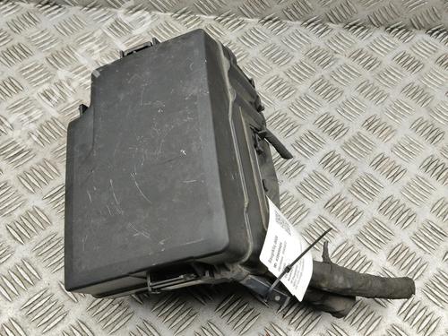 Used Fuse box Fuse box 39566089 39566089
