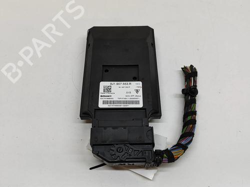 Used Electronic module Electronic module PORSCHE TAYCAN Cross Turismo (Y1B) 4 (Y1BBD1) (476 hp) 33373035 33373035