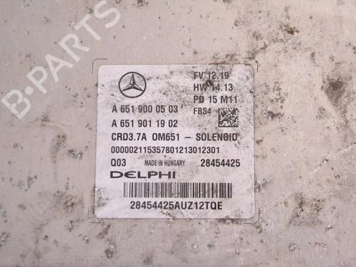 Engine control unit (ECU) MERCEDES-BENZ E-CLASS (W212) E 220 CDI / BlueTEC (212.001, 212.002) | BP30235825M57 