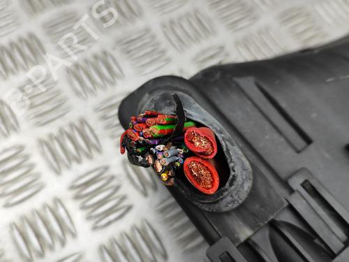 Fuse box VOLVO V70 III (135) D4 | BP29830440E1