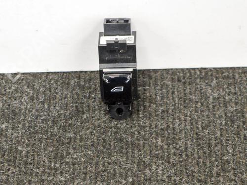 Used Right rear window switch VOLVO XC90 II (256) D5 AWD (235 hp) 7801140