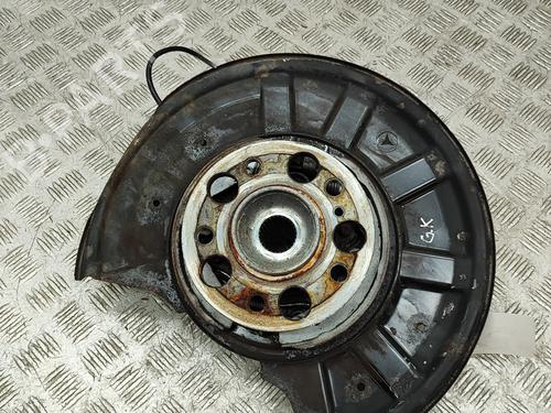 Used Left rear steering knuckle MERCEDES-BENZ CLS (C218) CLS 350 CDI / d (218.323) (265 hp) 25217234