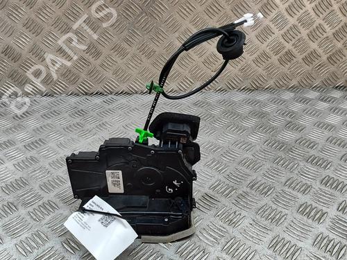 venstre-bak-las-porsche-taycan-cross-turismo-y1b-2020-27770697 main image