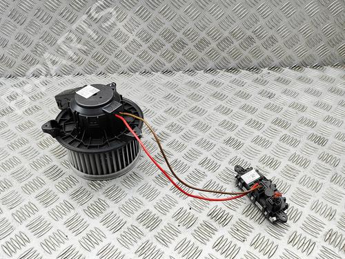 Used Heater blower motor MERCEDES-BENZ GLA (H247) GLA 200 (247.787) (163 hp) 30885455
