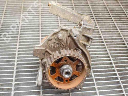 Pompe à carburant PEUGEOT 308 I (4A_, 4C_) 1.6 HDi (90 hp) 6730549