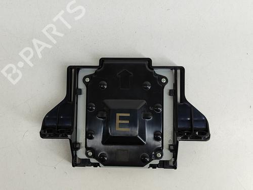 Used Antenna/Base TOYOTA COROLLA Estate (_E21_) 2.0 Hybrid (MZEH12) (180 hp) 27774600