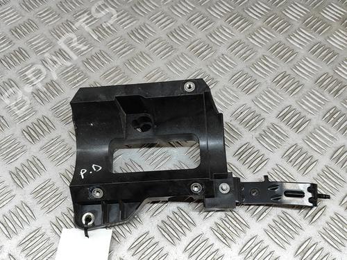 outra-nissan-leaf-ze1-2017-27783782 main image