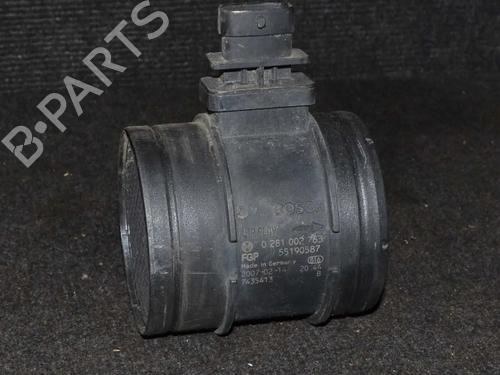 Used Mass air flow sensor Mass air flow sensor CITROËN JUMPER II Van 2.2 HDi 120 (120 hp) 6727815 6727815
