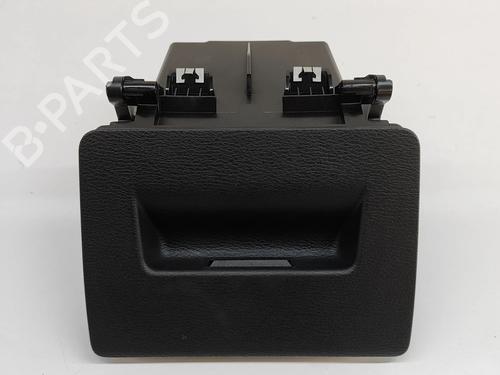 Handskerum Handskerum BMW X2 (F39) sDrive 18 i (140 hp) 28590092 28590092